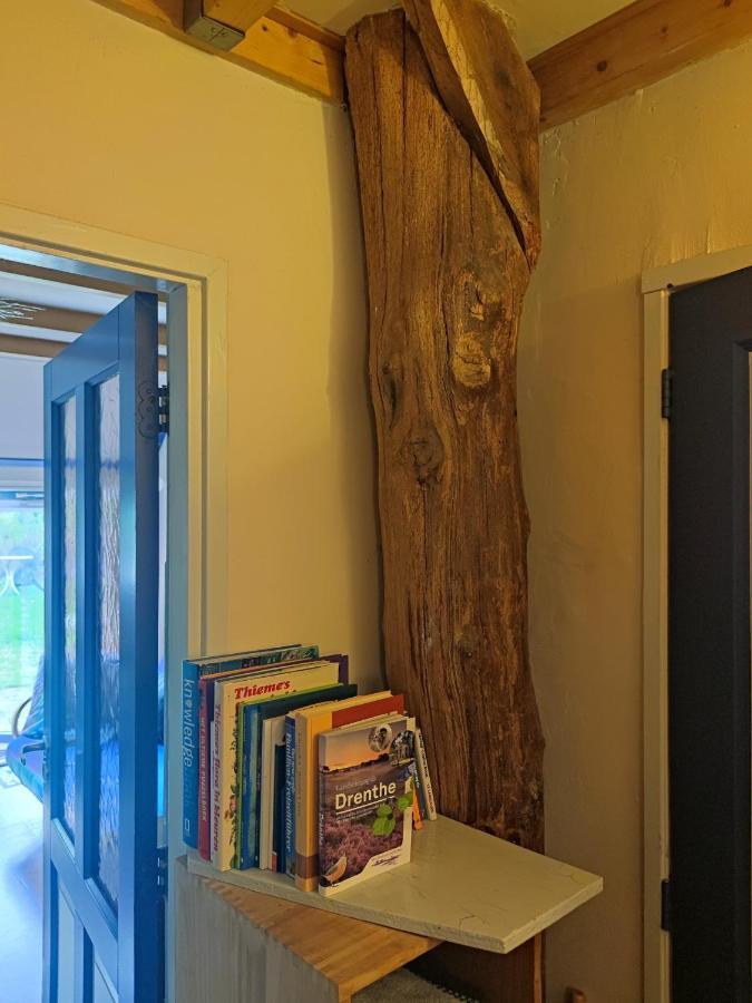 Logeerruimte In Gerenoveerde Boerderij In Wachtum Apartment Luaran gambar